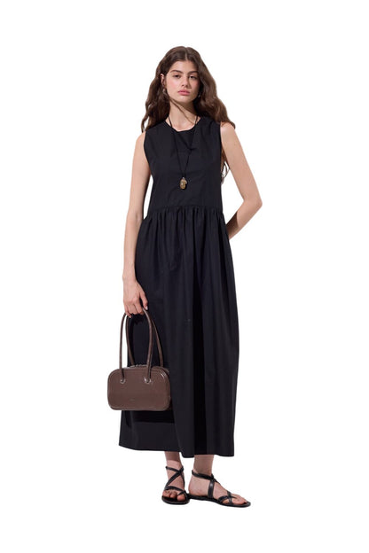Schwarzes Popelinekleid mit verstellbarem Gürtel