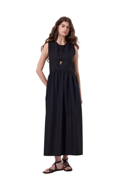 Schwarzes Popelinekleid mit verstellbarem Gürtel
