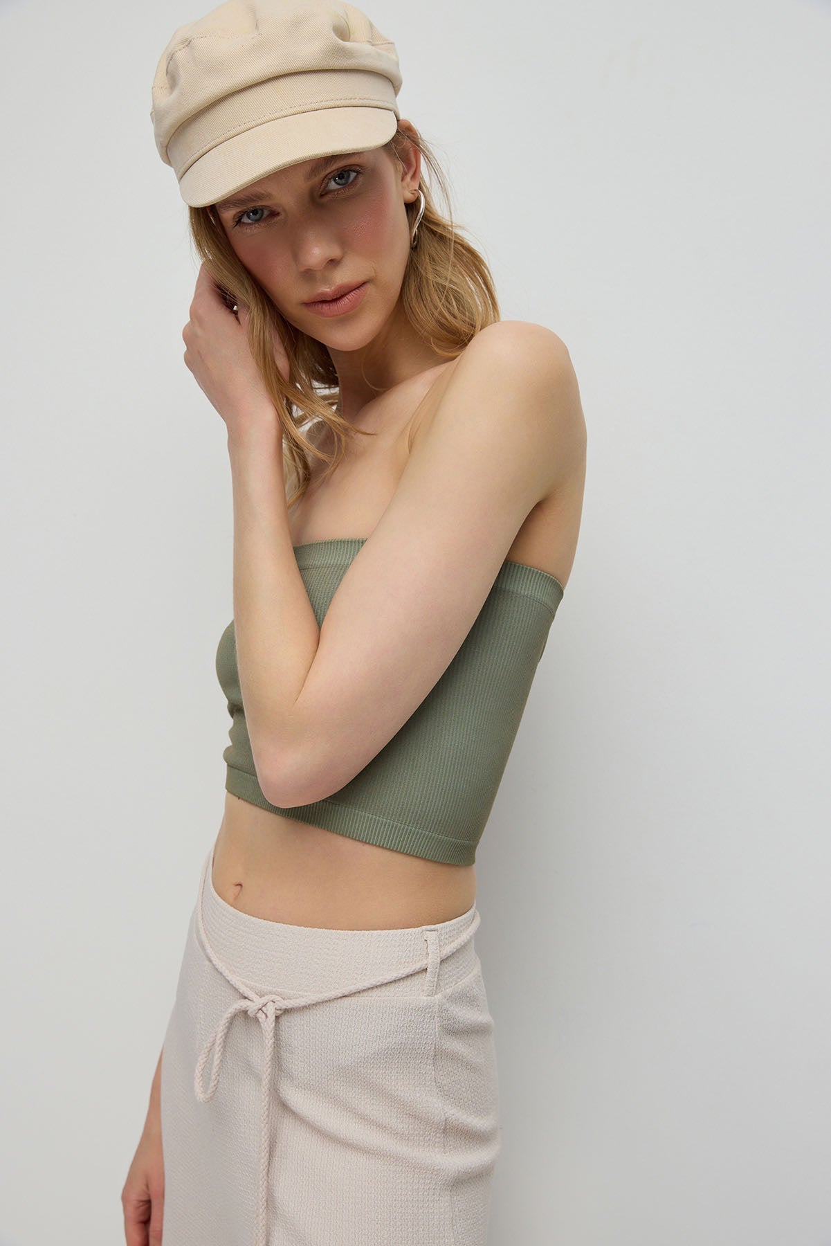 Staplez Crop Top