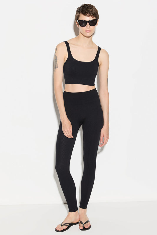 Gepolstertes Crop-Top mit dicken Trägern
