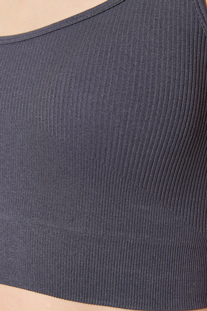 Gepolstertes Crop-Top mit dicken Trägern
