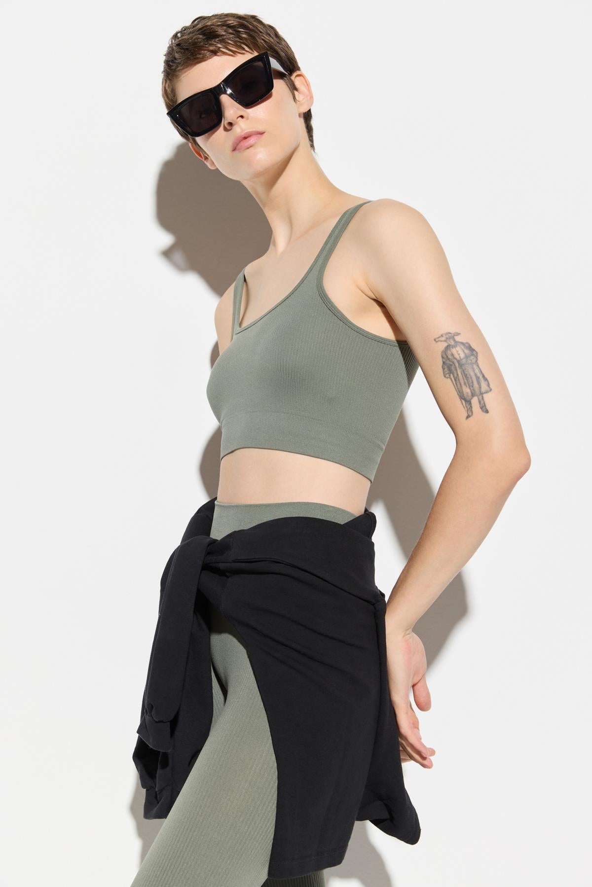 Kurze Bluse
