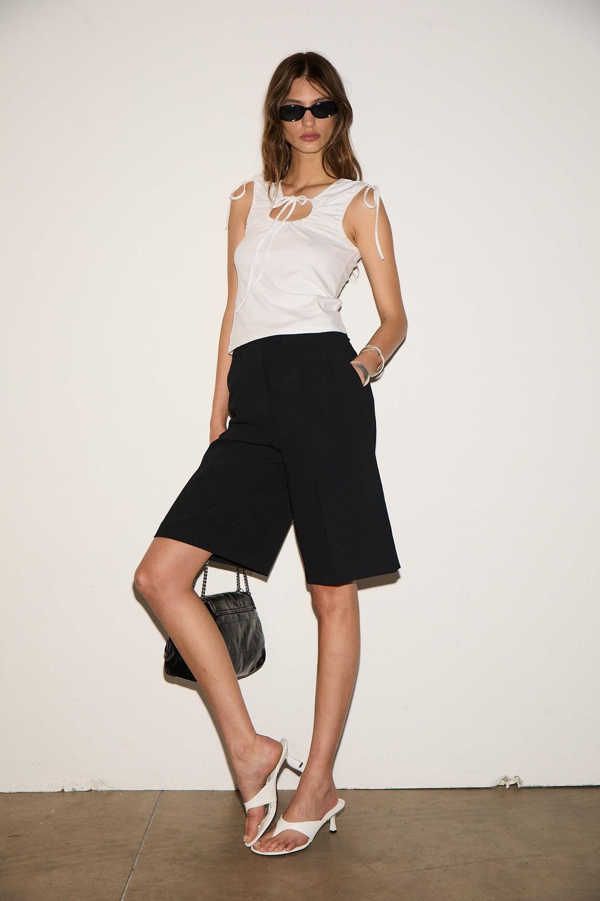 SERALYA Damen Ärmellose Slim Bluse