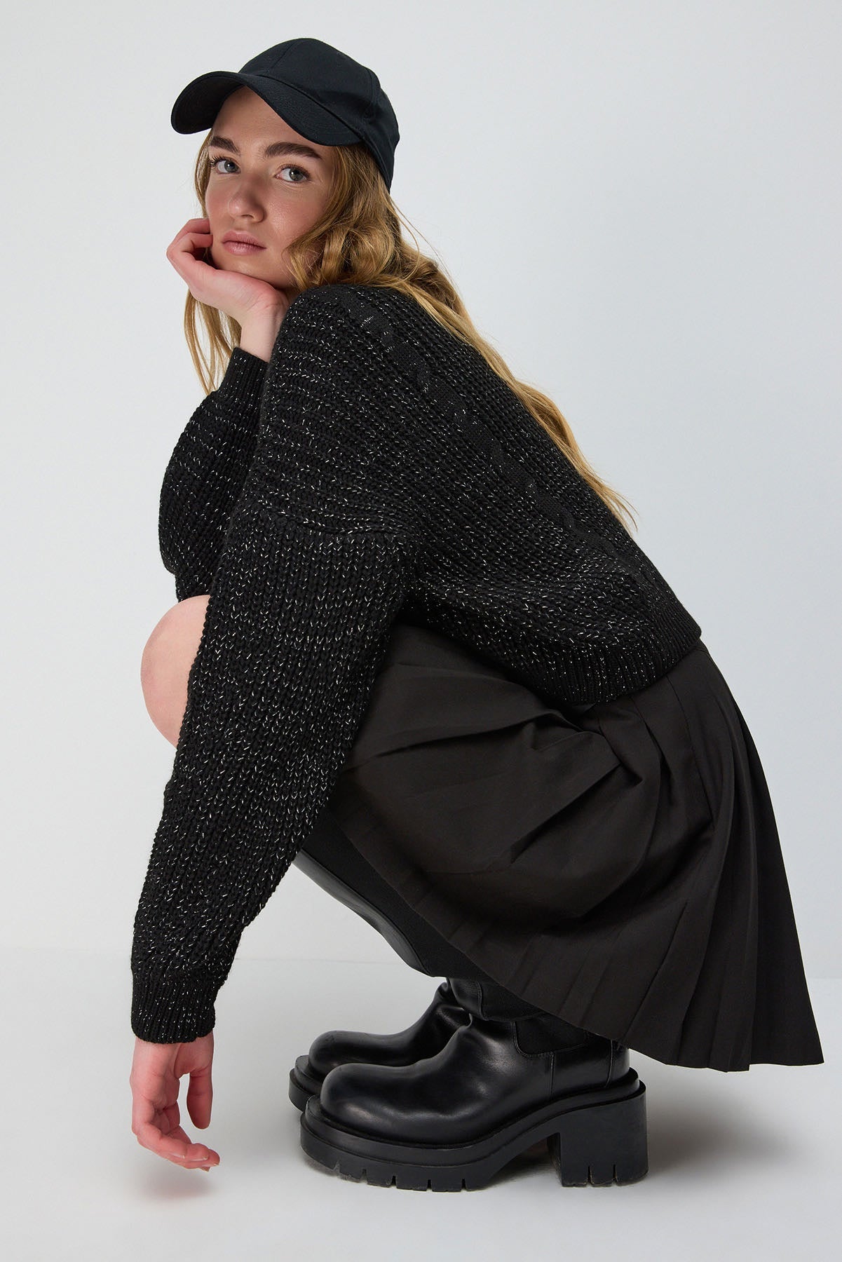 Glitzernder Crop-Pullover