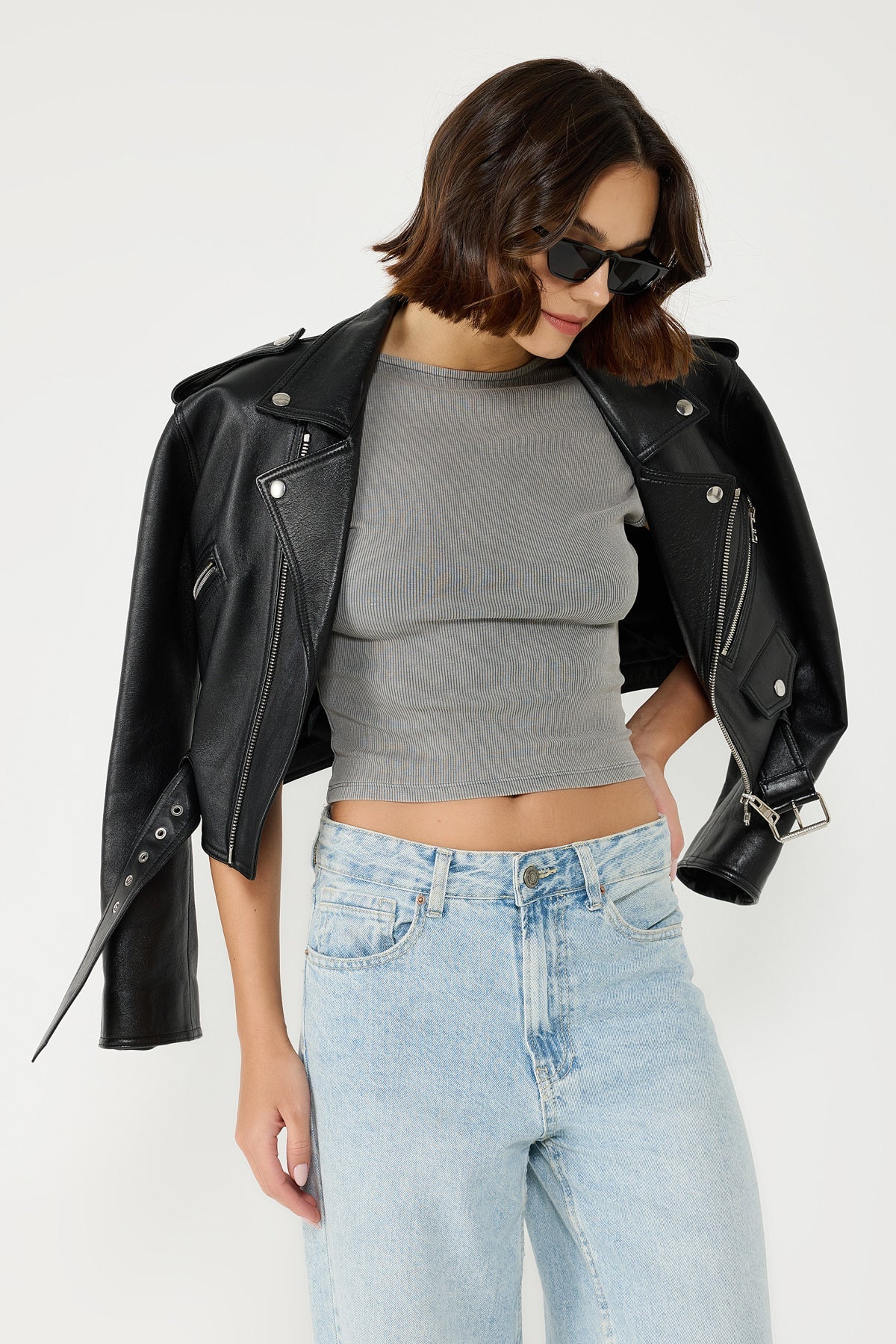 Rückenfreie Crop-Bluse