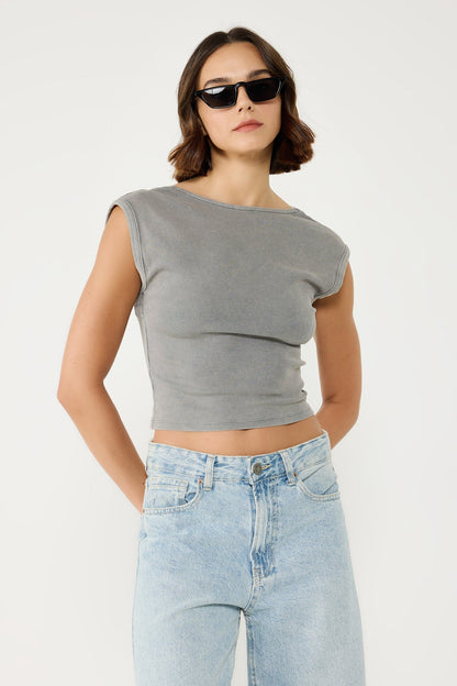 Rückenfreie Crop-Bluse