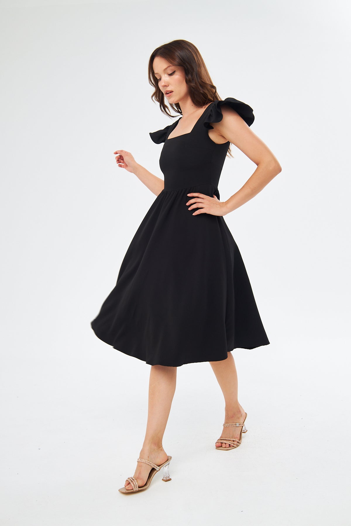 Midikleid mit eckigem Ausschnitt