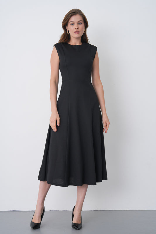 Schwarzes, ärmelloses Damenkleid in Midi-Länge mit A-Linien-Schnitt – elegantes Kleid für den Alltag und das Büro 77162
