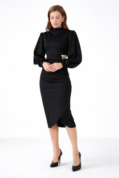 Schwarzes Midikleid mit langen Ärmeln, Stehkragen und raffinierten Details, elegantes Damenkleid