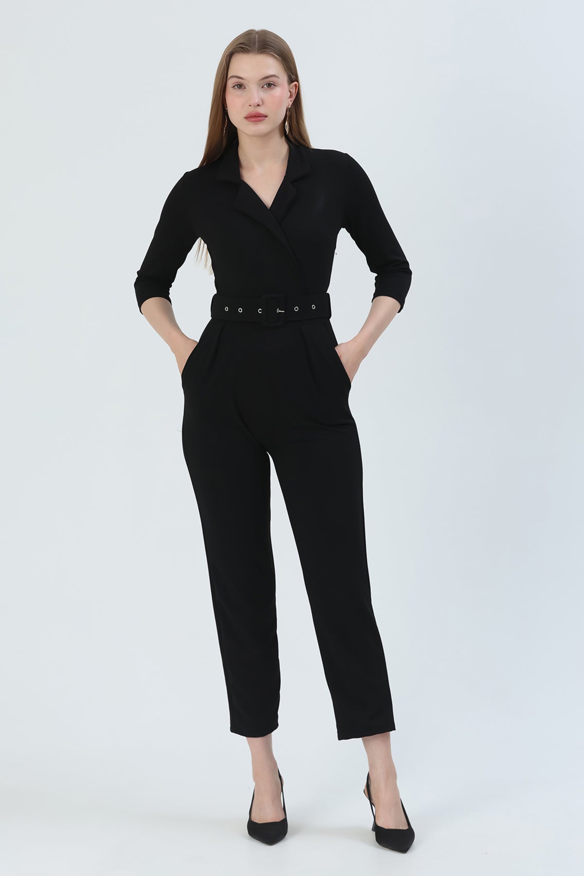 Wickelkragen-Jumpsuit mit langen Ärmeln