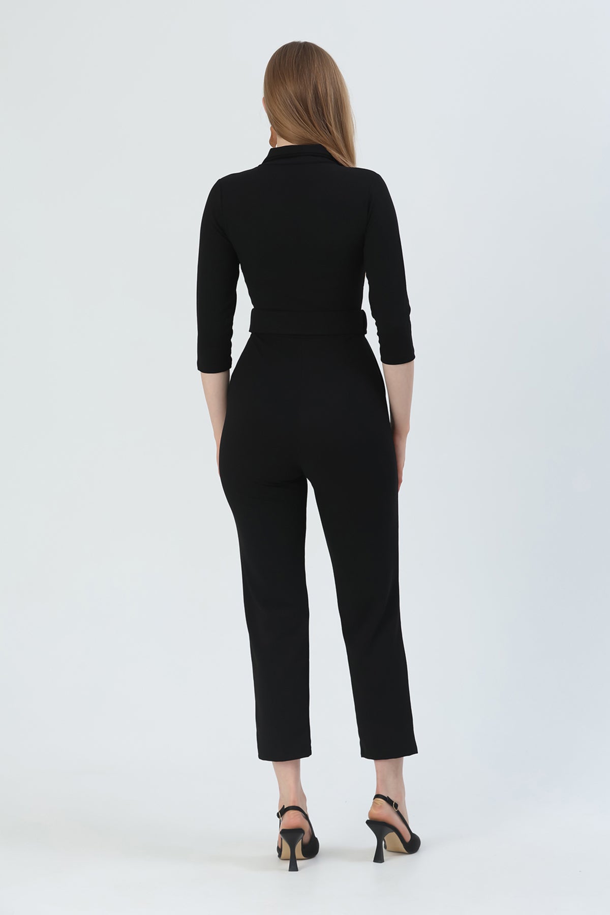 Wickelkragen-Jumpsuit mit langen Ärmeln