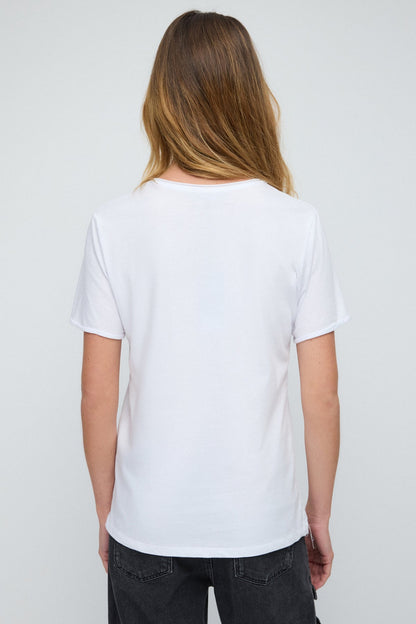 Einfaches T-Shirt mit Slogan-Aufdruck