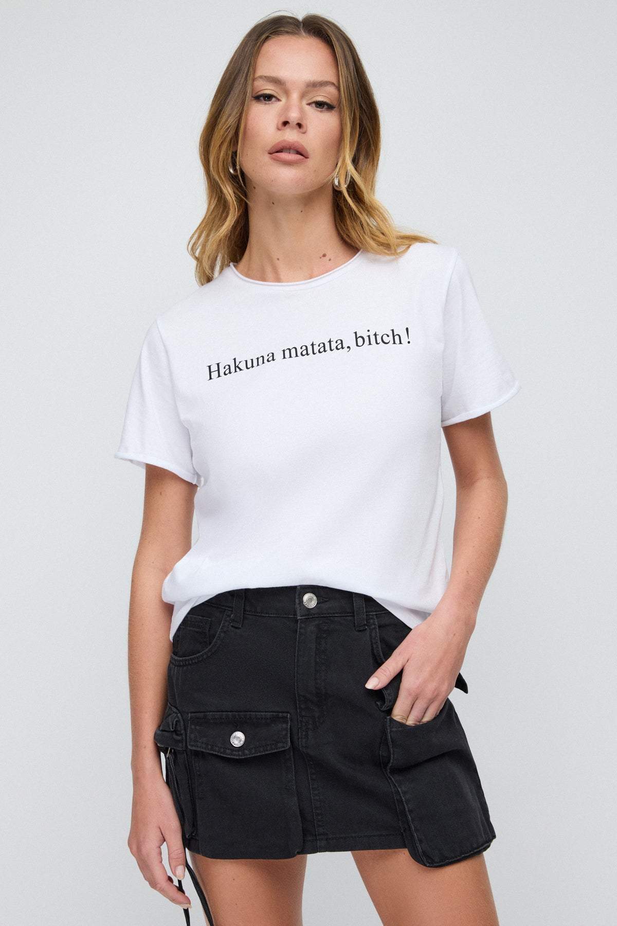 Einfaches T-Shirt mit Slogan-Aufdruck