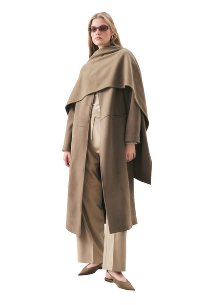 Weicher Kaschmirmantel mit Schal, Khaki