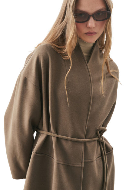 Weicher Kaschmirmantel mit Schal, Khaki
