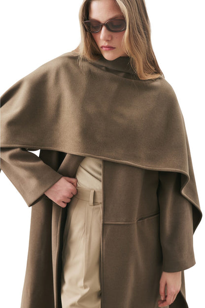 Weicher Kaschmirmantel mit Schal, Khaki