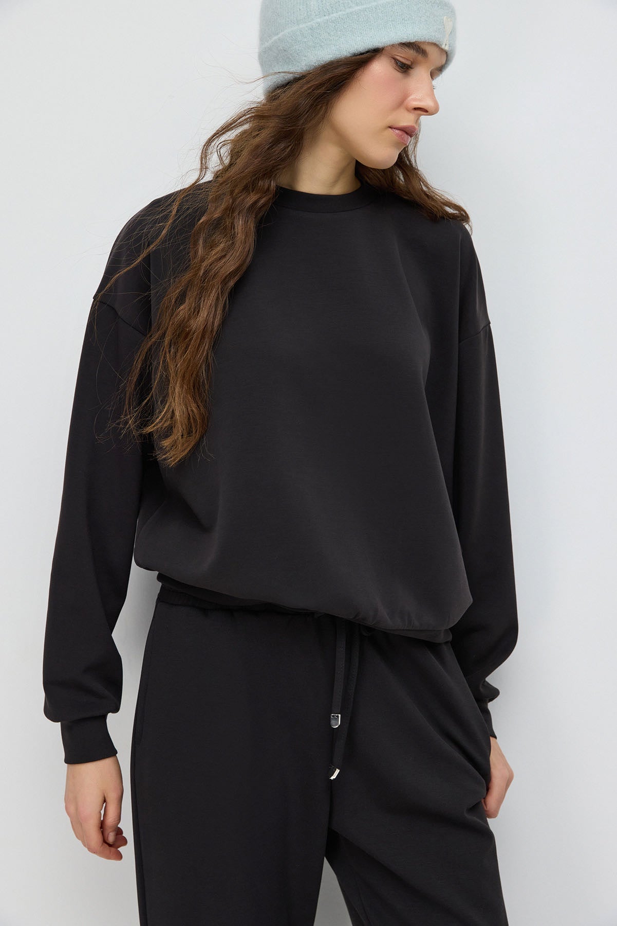 Basic Sweatshirt