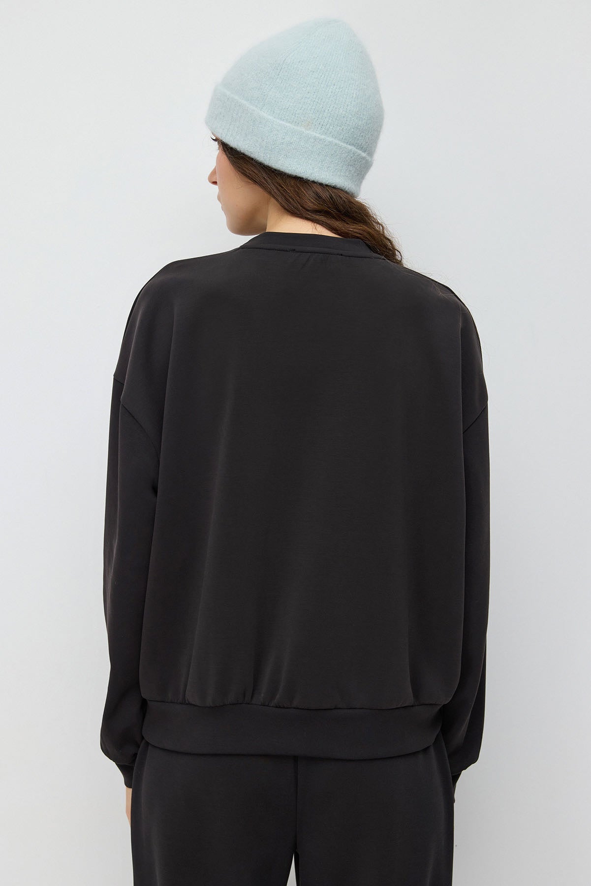 Basic Sweatshirt