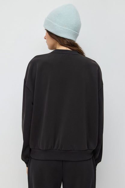 Basic Sweatshirt