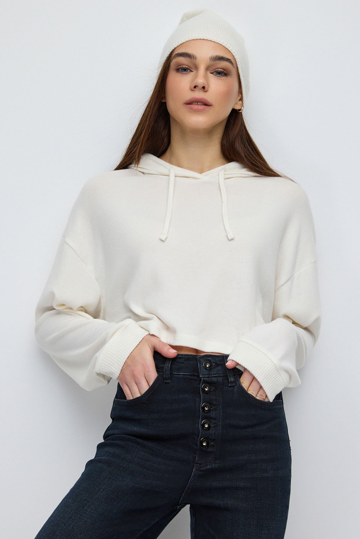 Kapuzen-Crop-Top aus weichem Strickmaterial