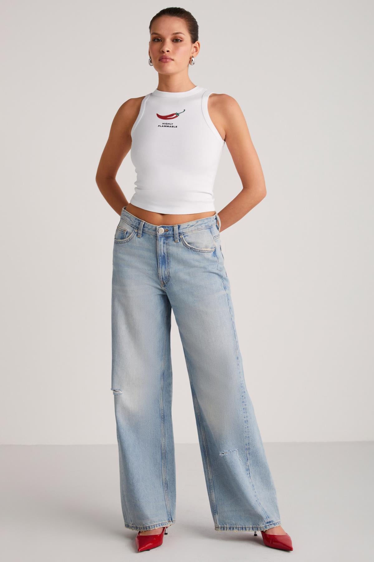 ETHIQUET SPICE Damen Crop Baumwoll-T-Shirt Weiß