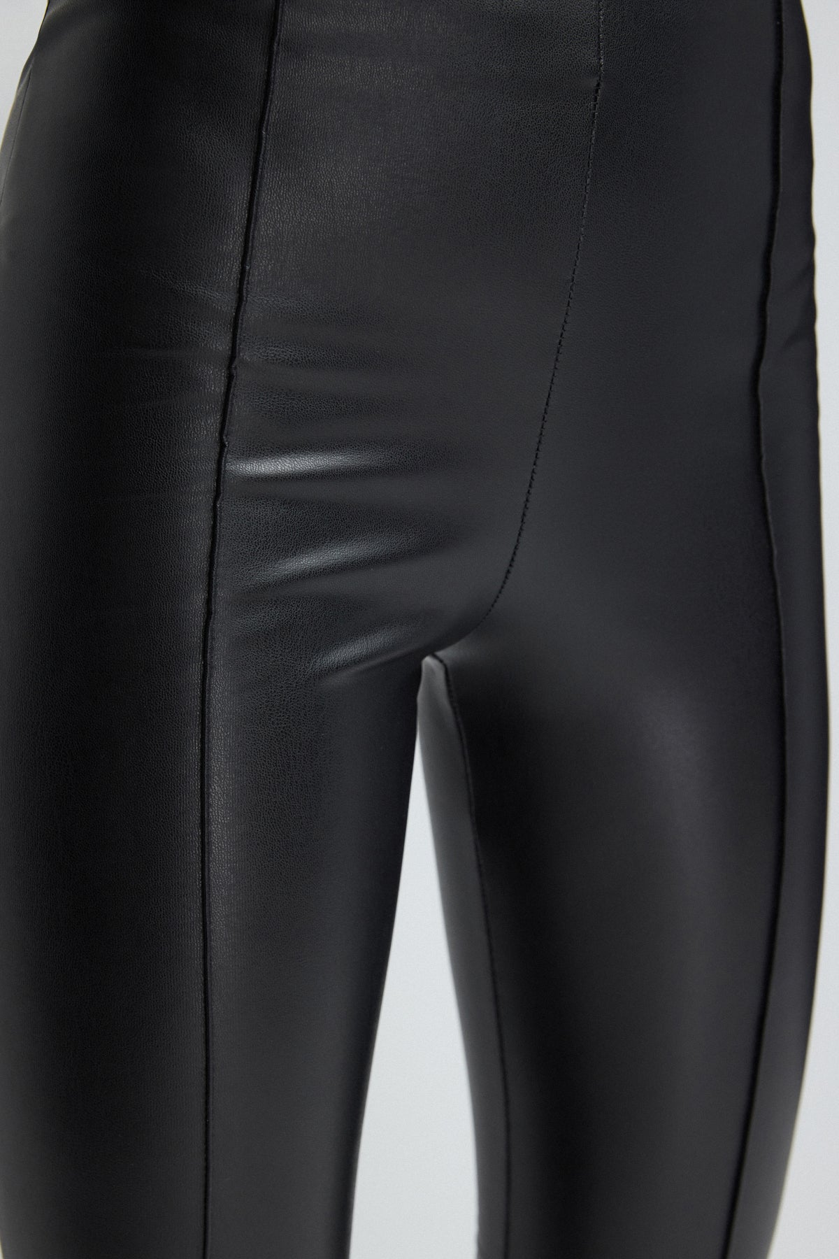 Kunstlederhose