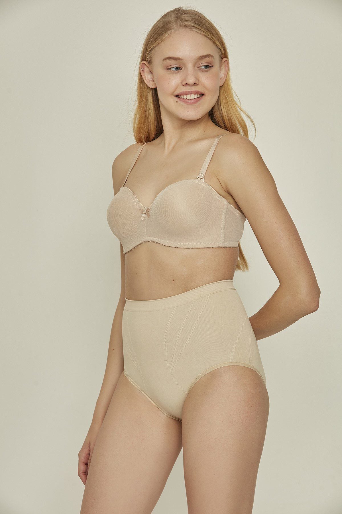 Nahtloses Shapewear-Kleid