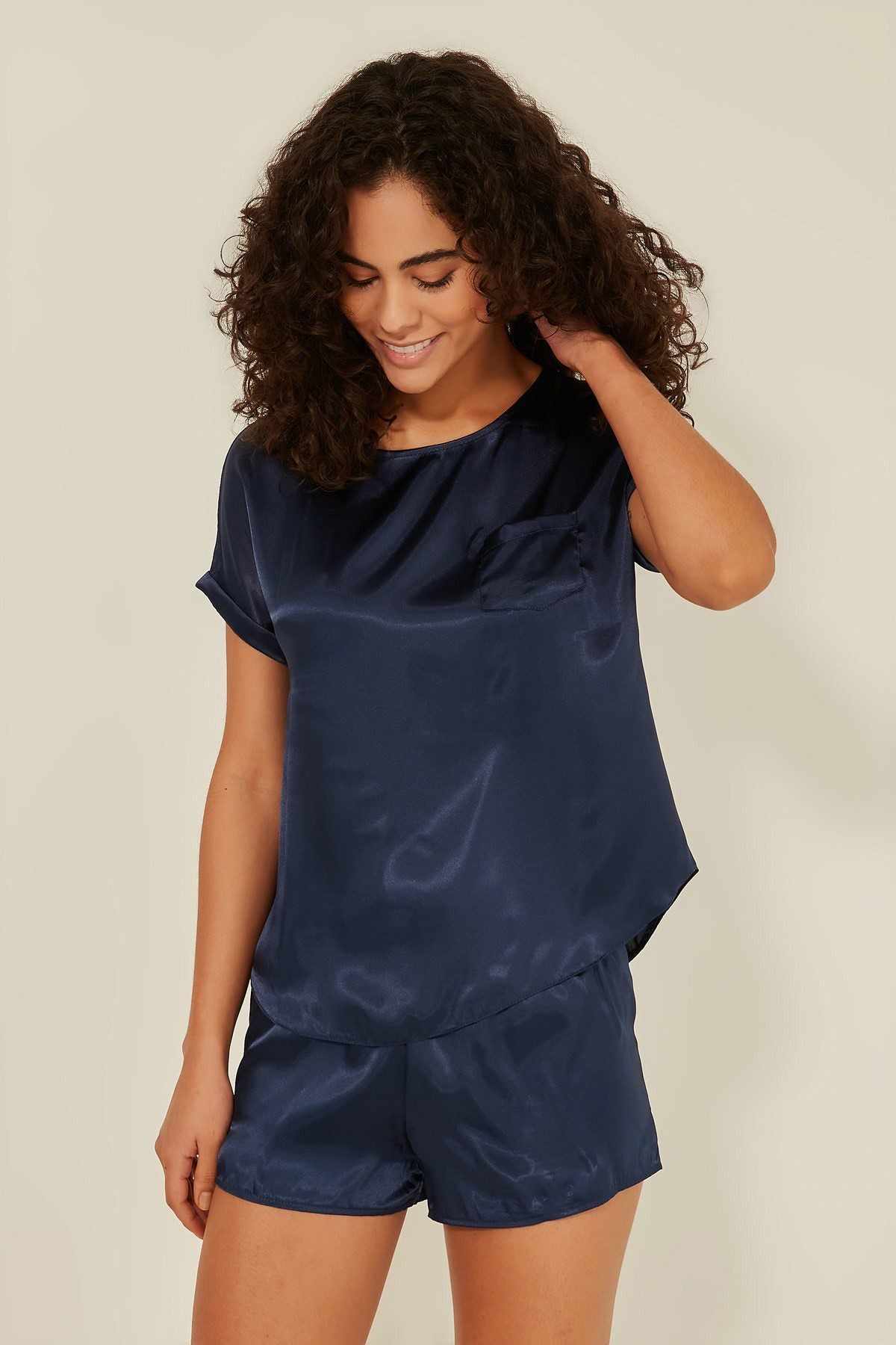 Damen Satin T-Shirt Shorts Set