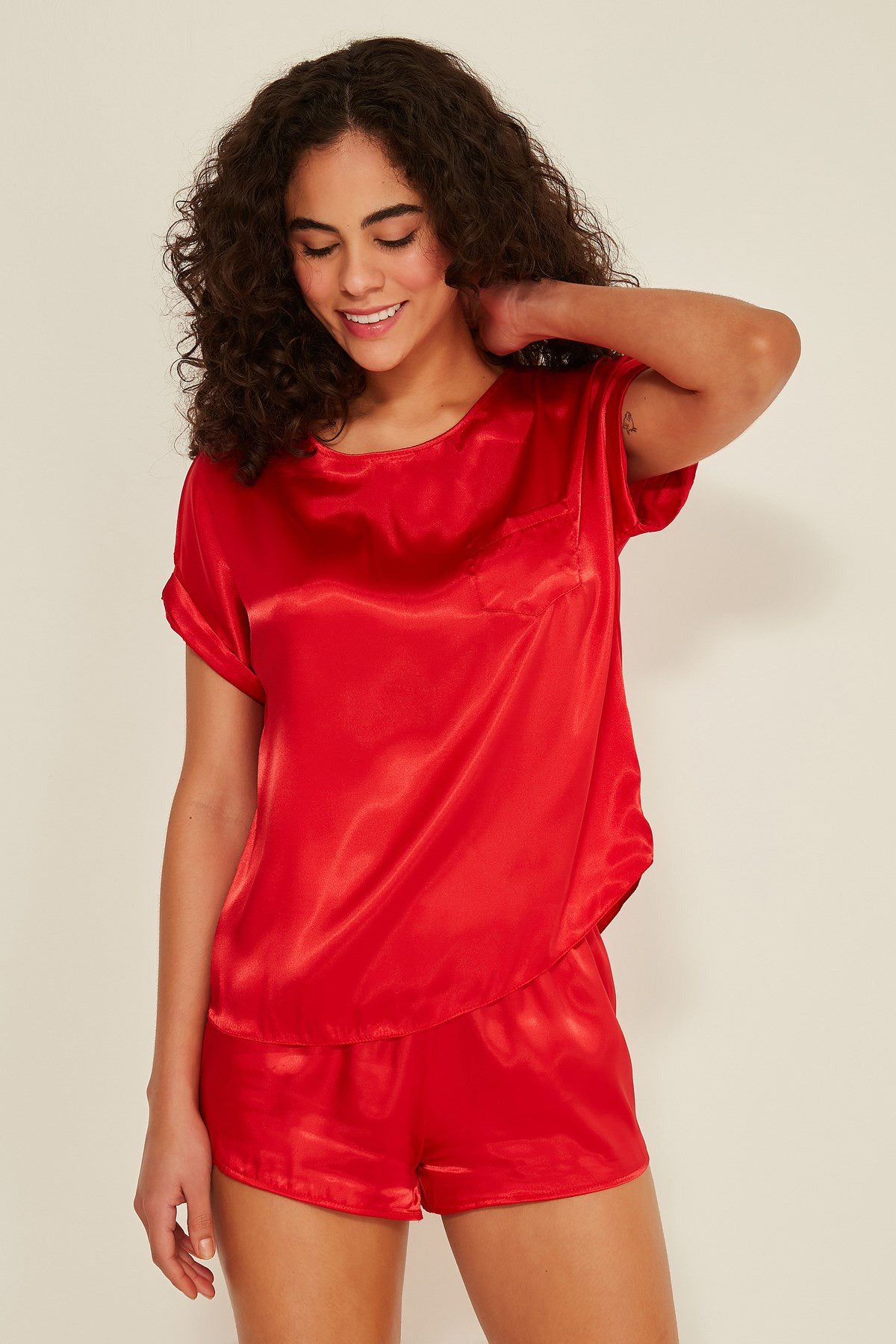 Damen Satin T-Shirt Shorts Set