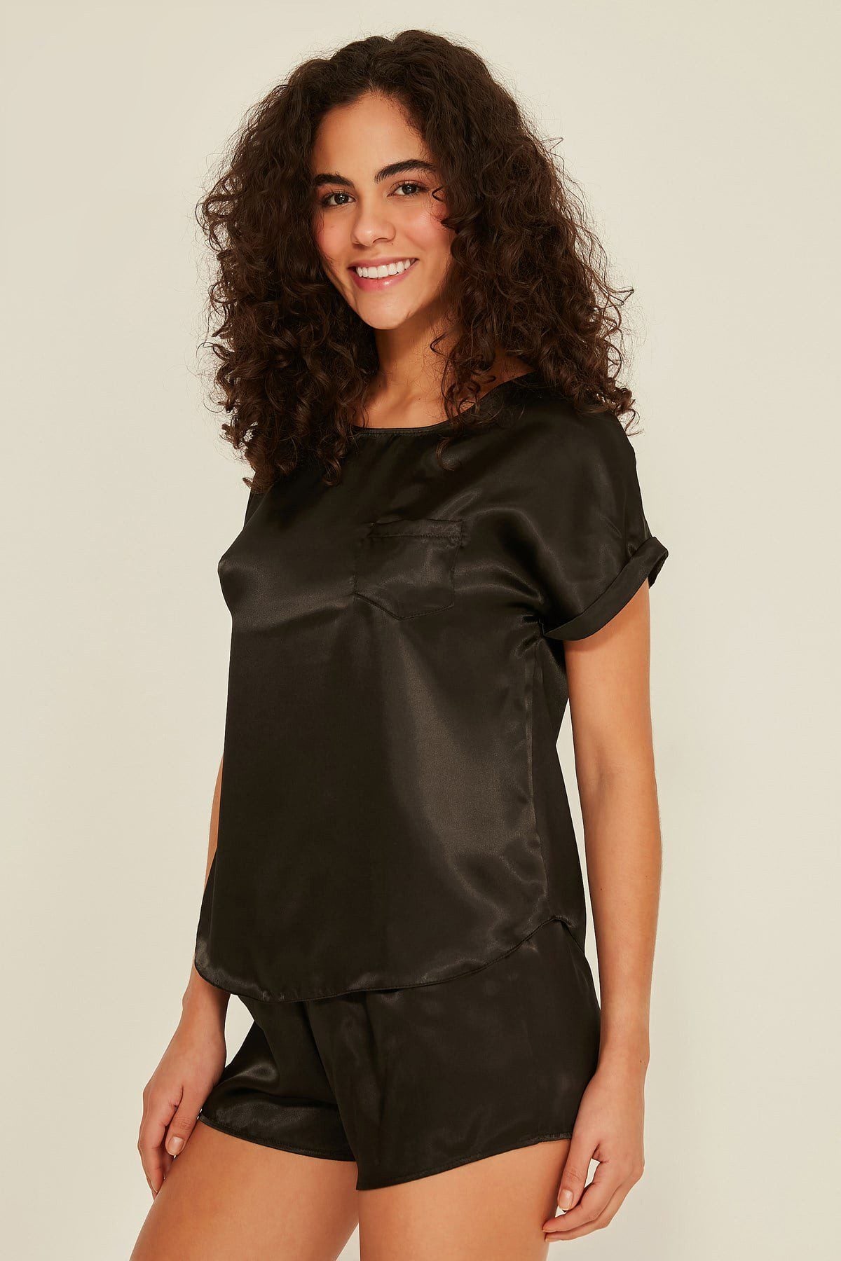 Damen Satin T-Shirt Shorts Set