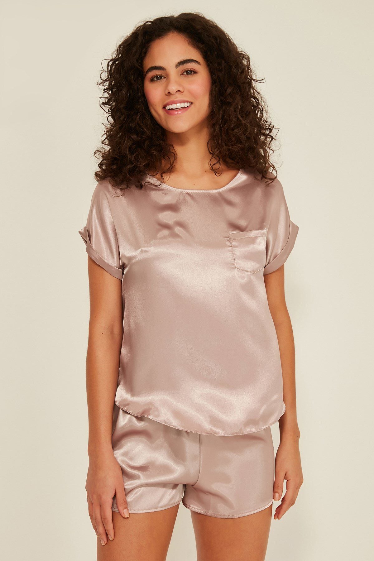 Damen Satin T-Shirt Shorts Set