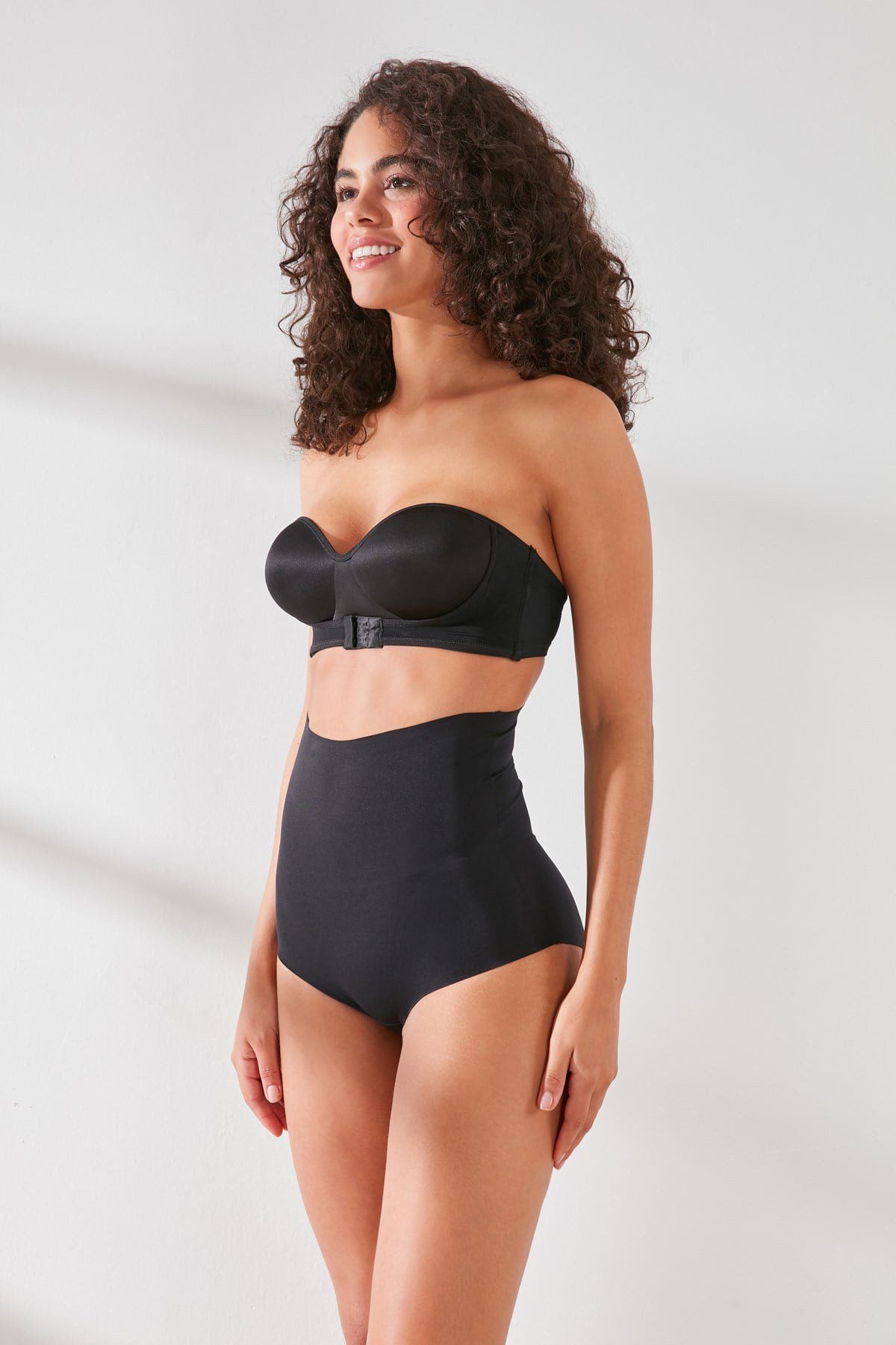 Damen High-Waisted Laser Cut Shapewear Slip