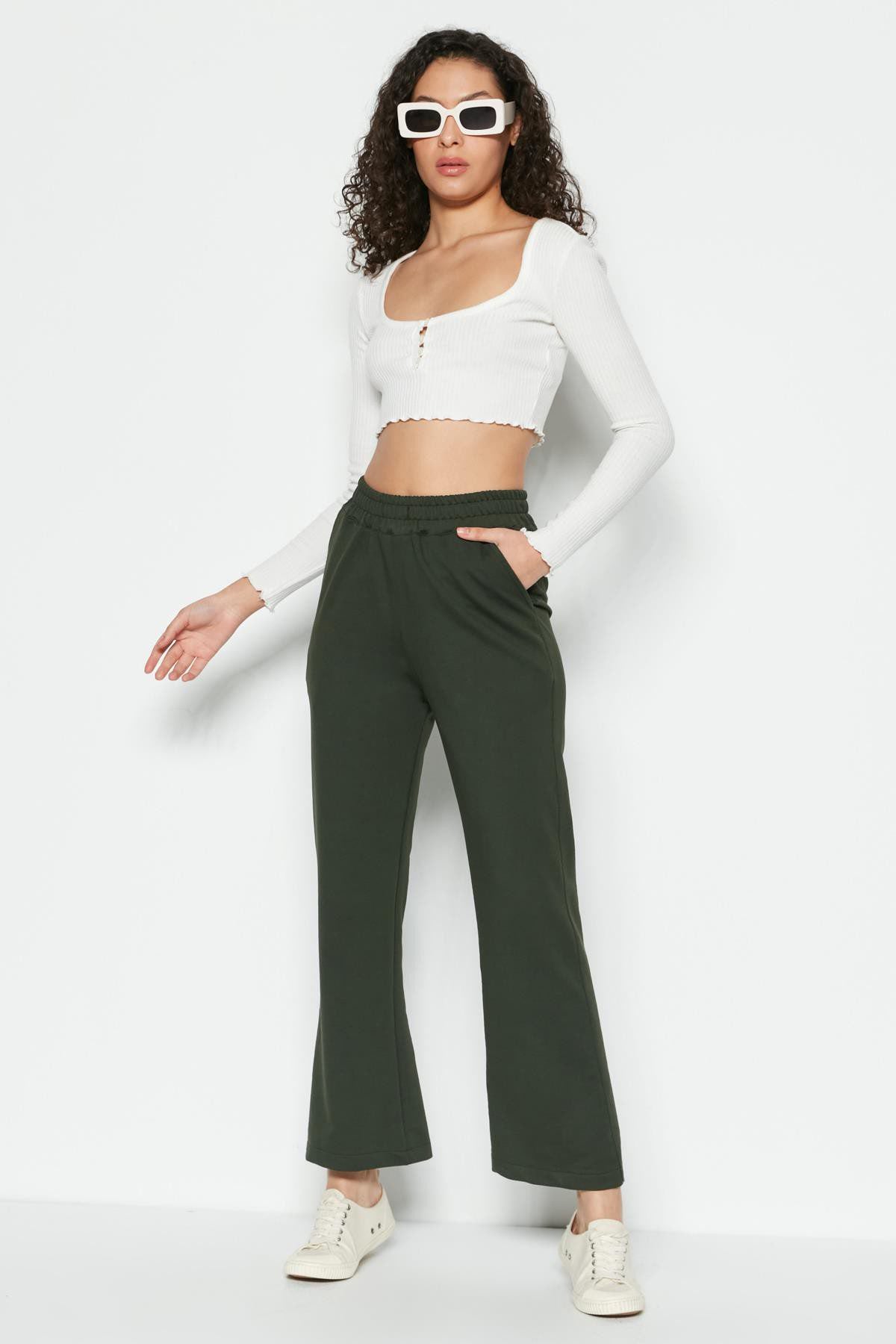 Deutsche Flare-Sweatpants