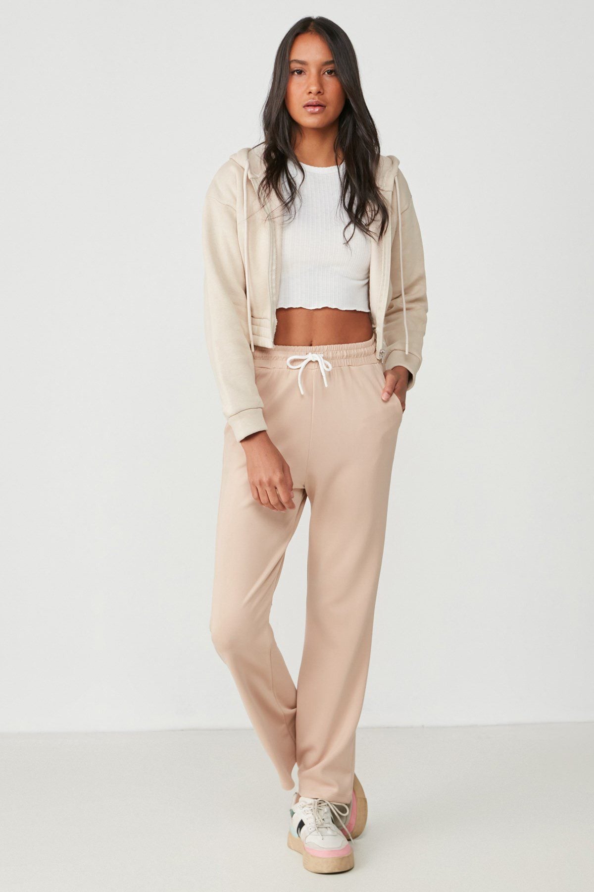 Deutsche Flare-Sweatpants