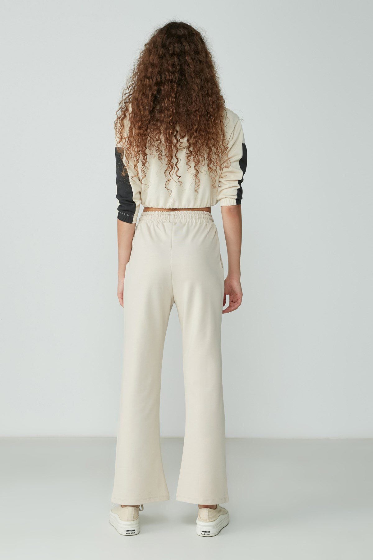Deutsche Flare-Sweatpants