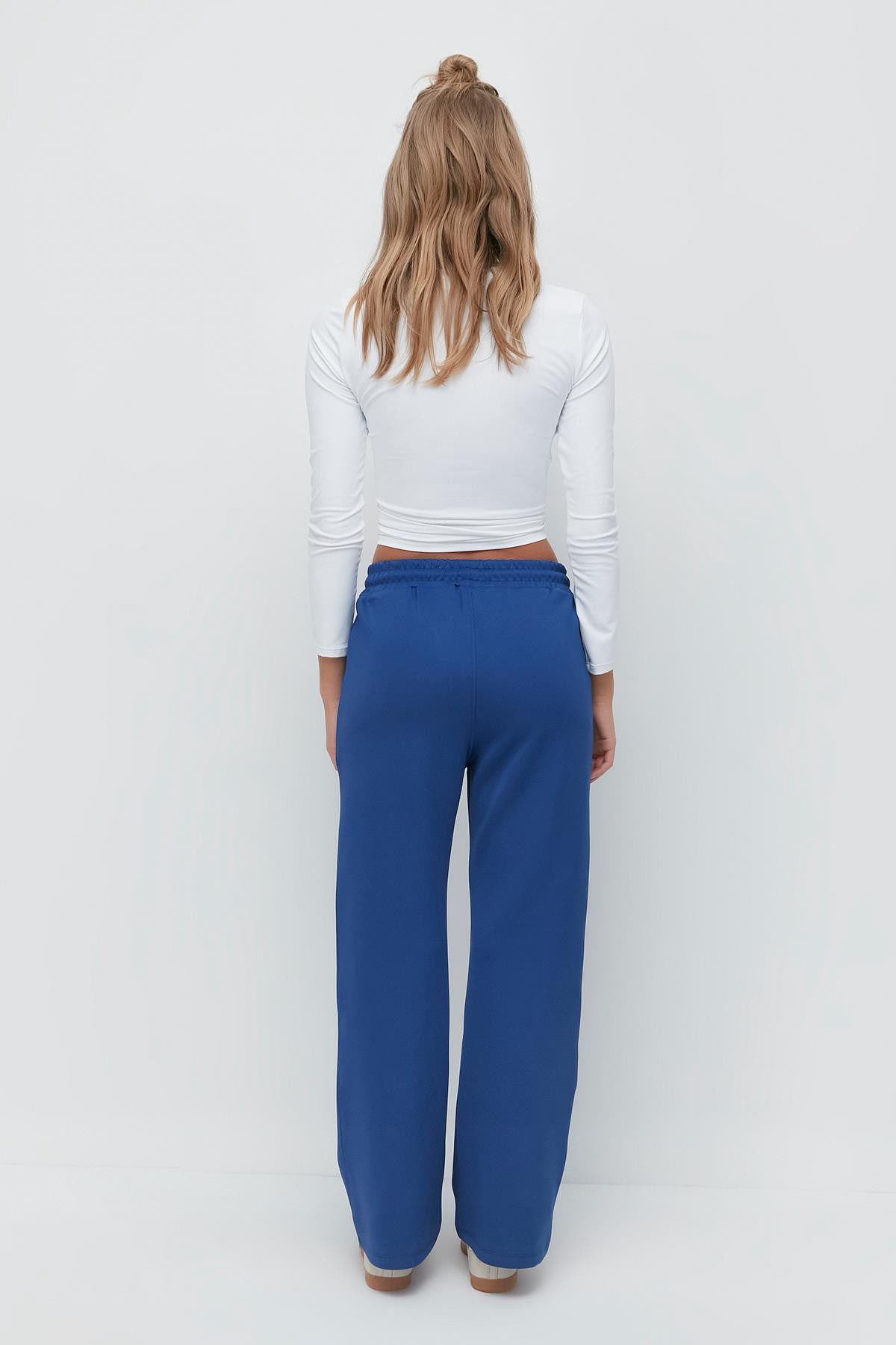 Deutsche Flare-Sweatpants
