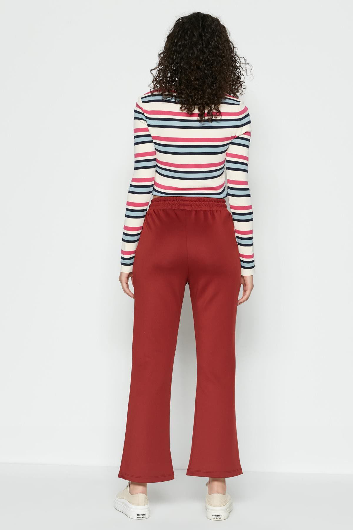 Deutsche Flare-Sweatpants