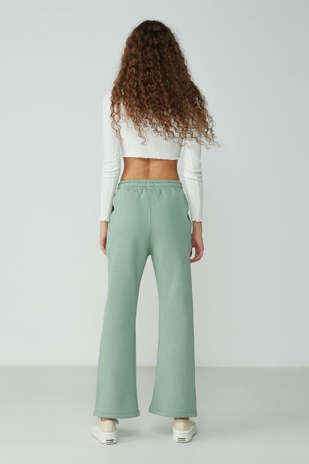 Deutsche Flare-Sweatpants