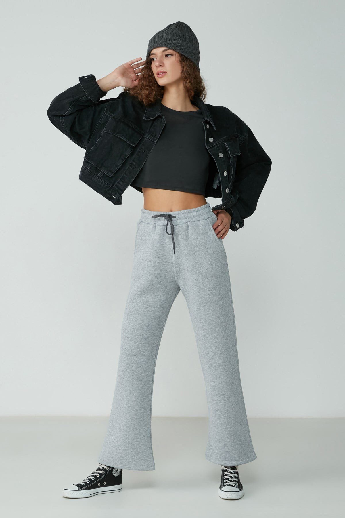 Deutsche Flare-Sweatpants