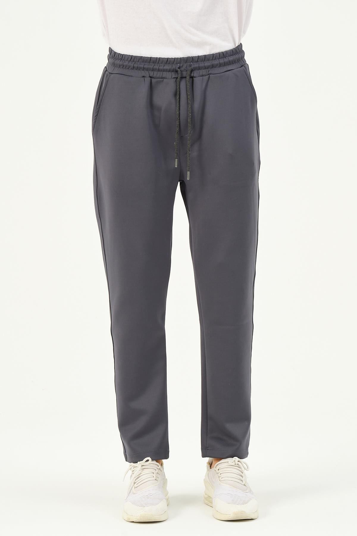 Herren Straight Leg Seitentaschen Jogginghose