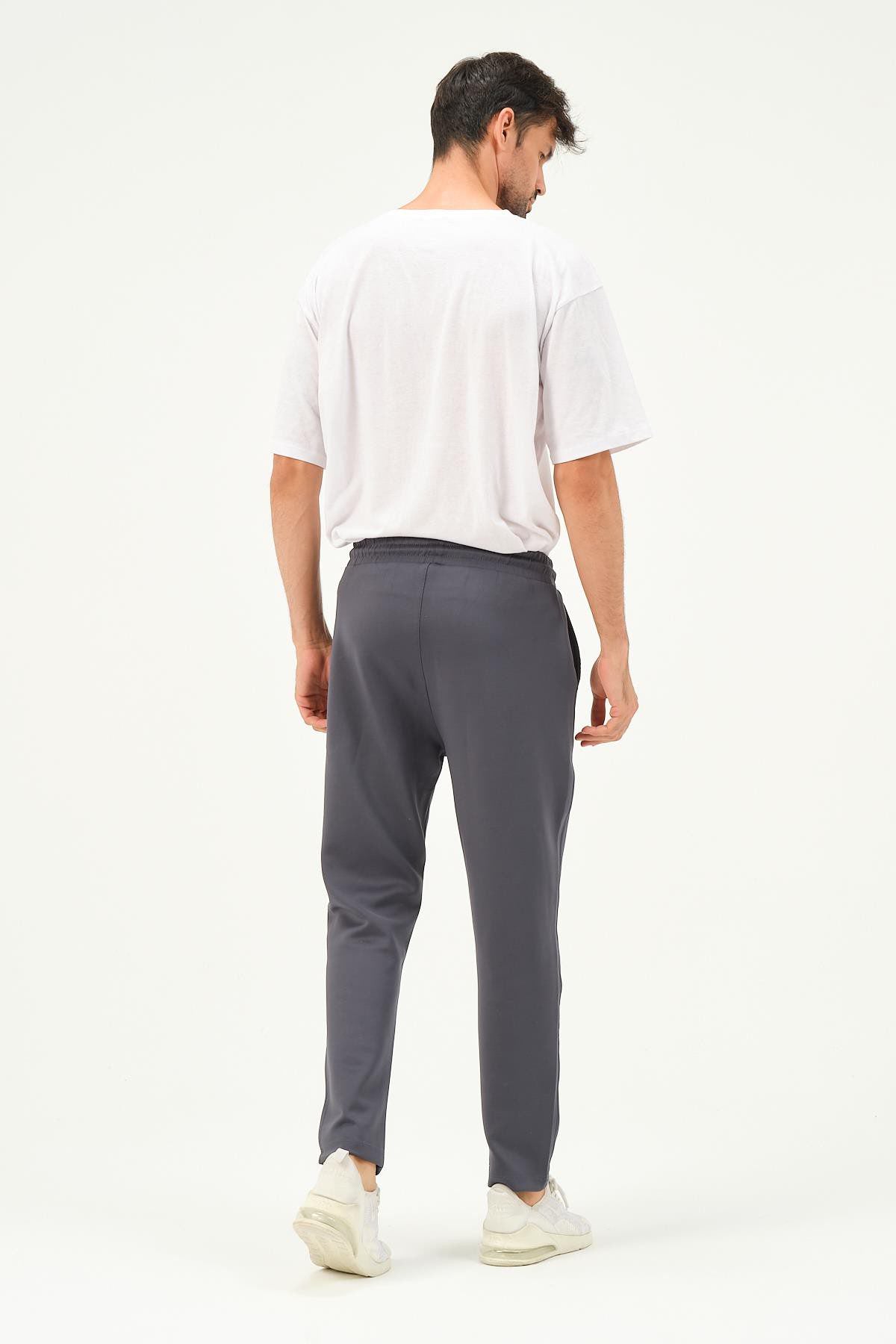 Herren Straight Leg Seitentaschen Jogginghose