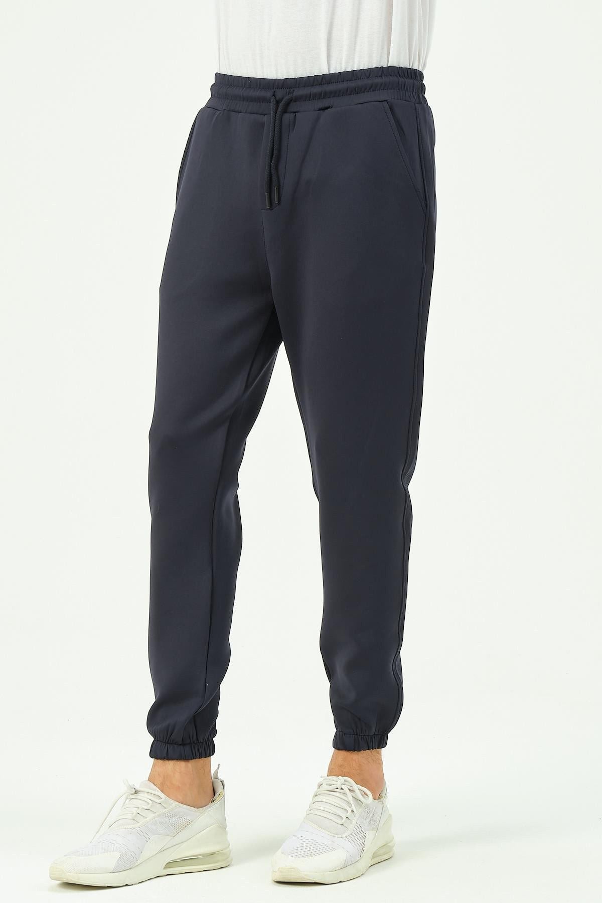 Herren Jogginghose mit elastischem Bund und Seitentasche