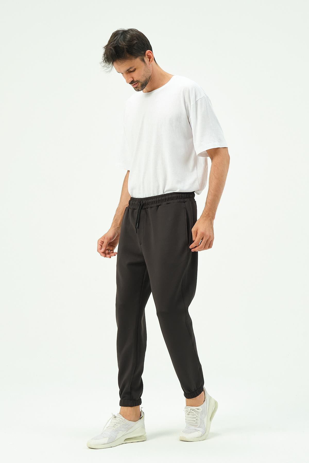Herren Jogginghose mit elastischem Bund und Seitentasche