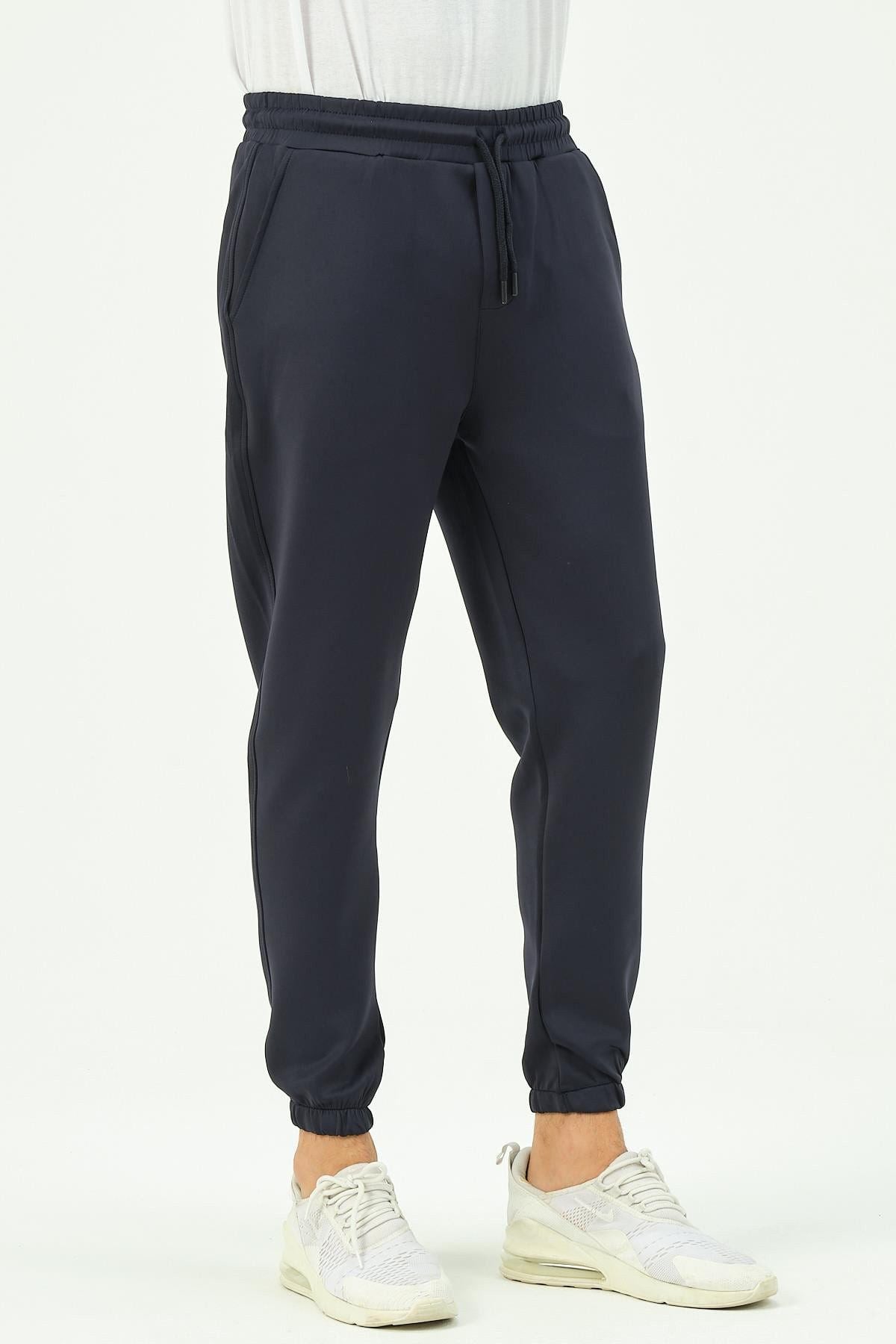 Herren Jogginghose mit elastischem Bund und Seitentasche