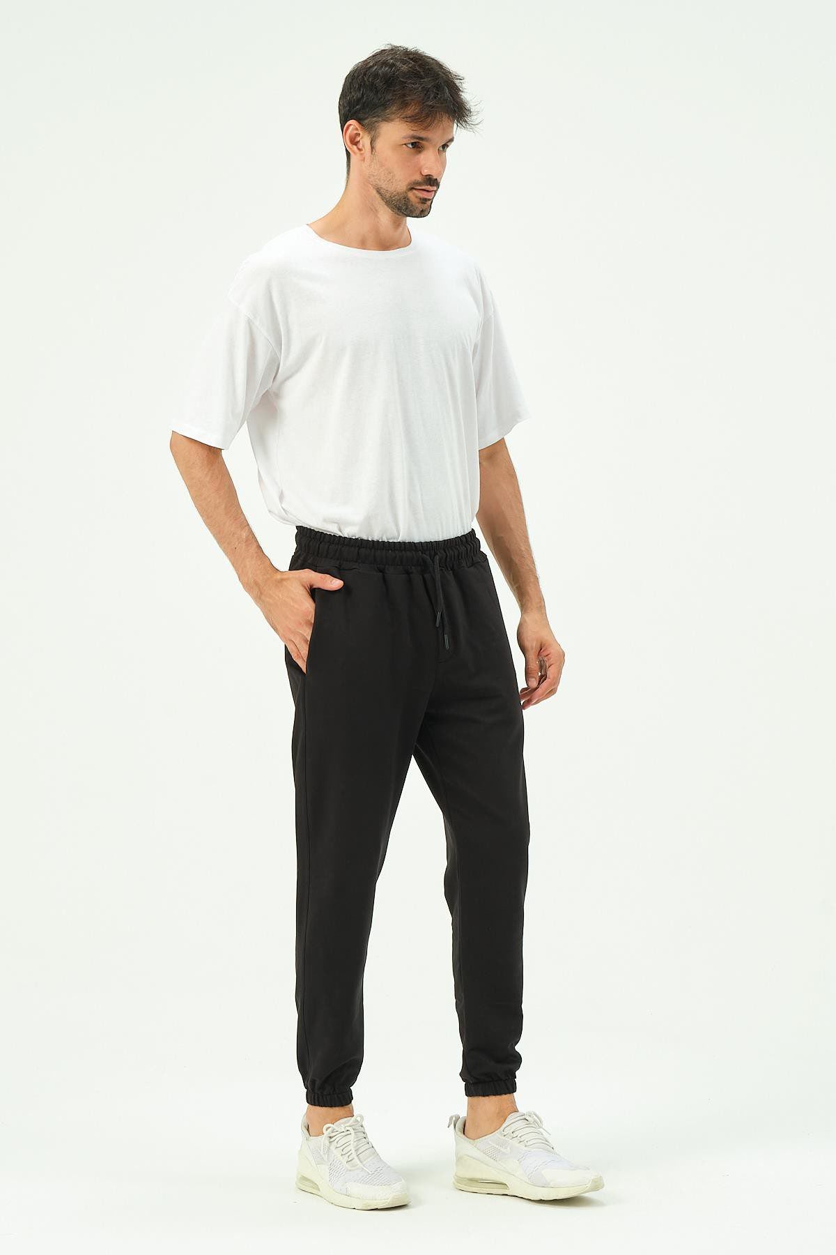 Herren Jogginghose mit elastischem Bund und Seitentasche