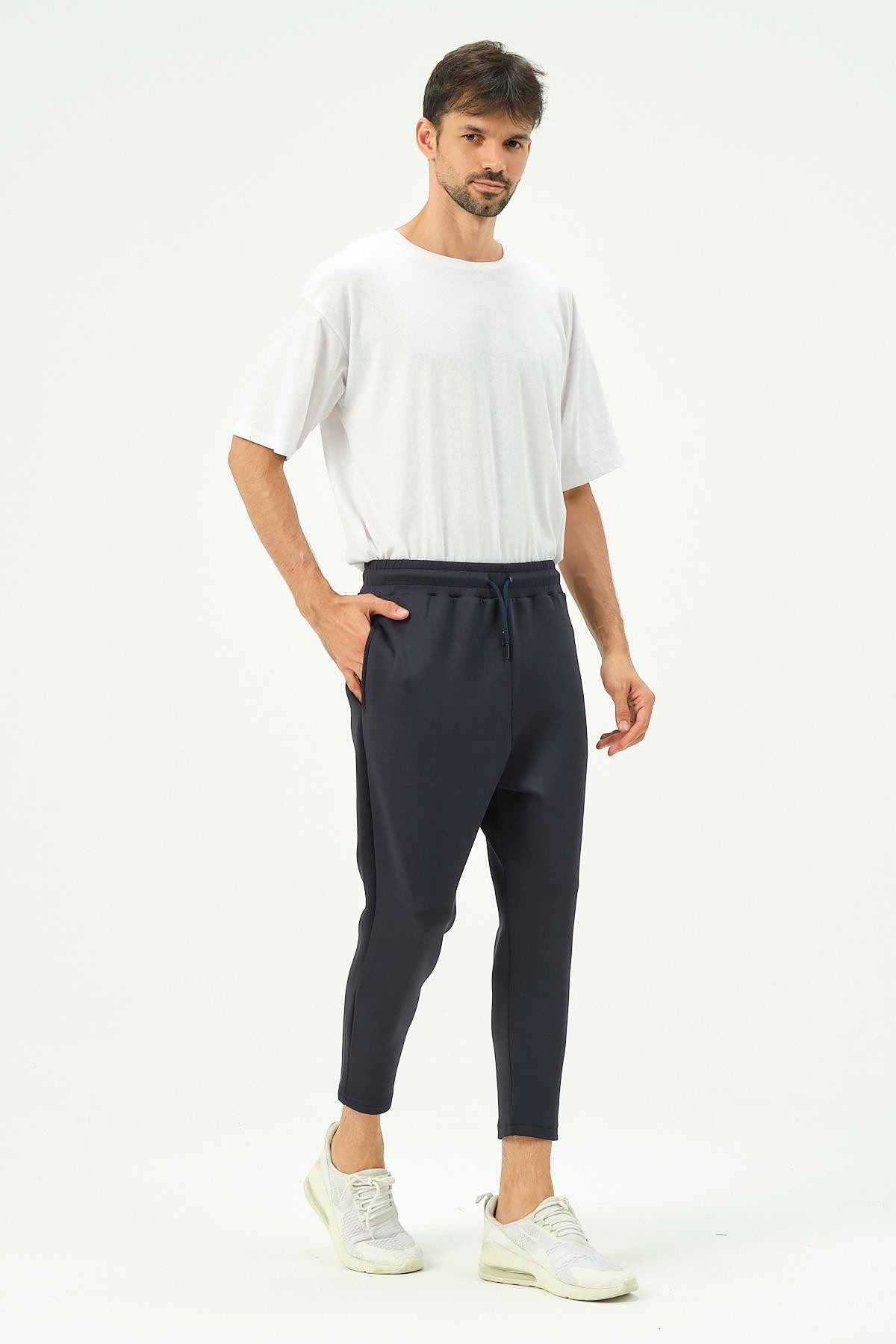 Herren Straight Fit Gesäßtaschen Jogginghose