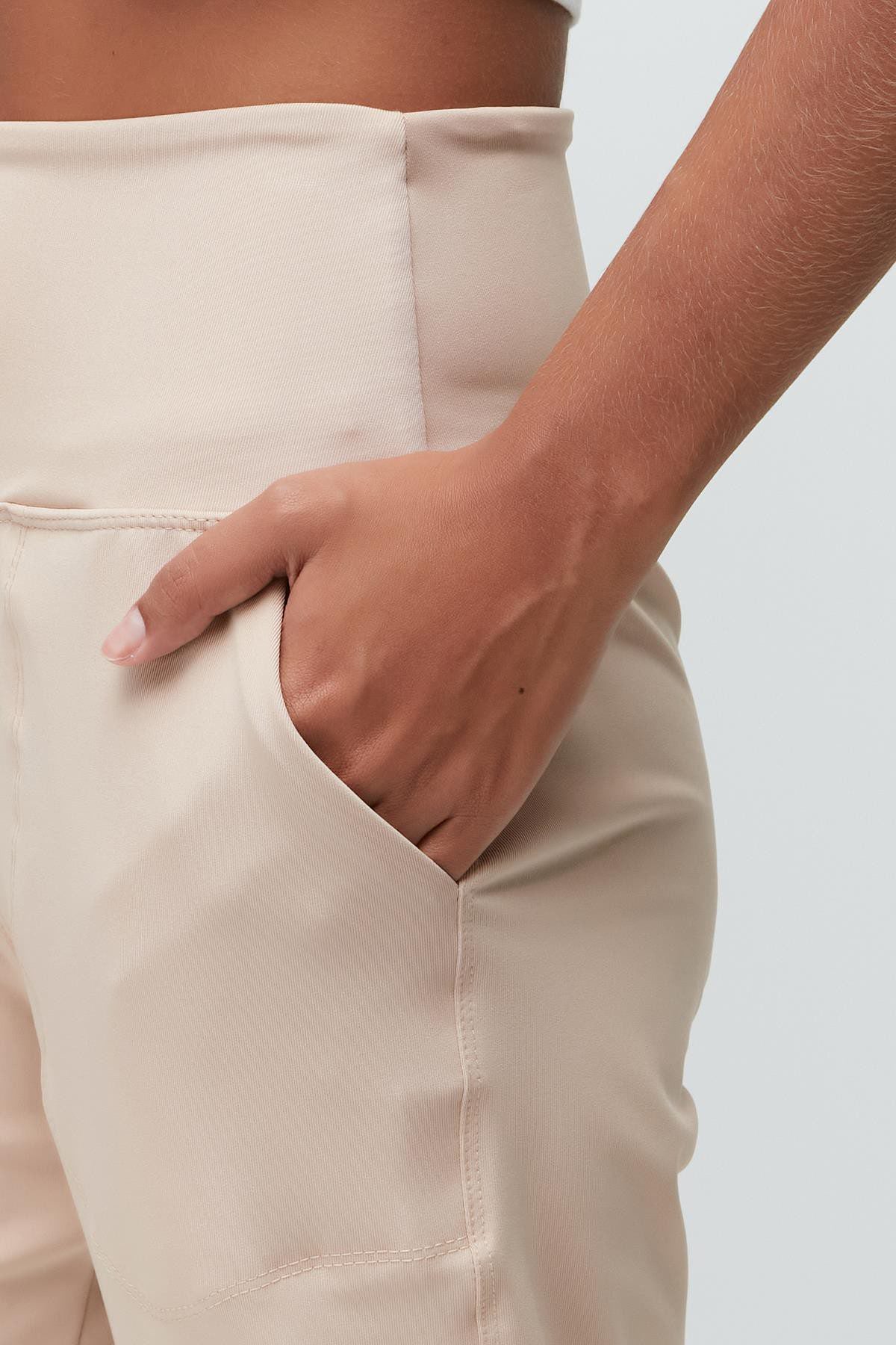 Hochtaillierte Jogger-Sweatpants mit Bündchen