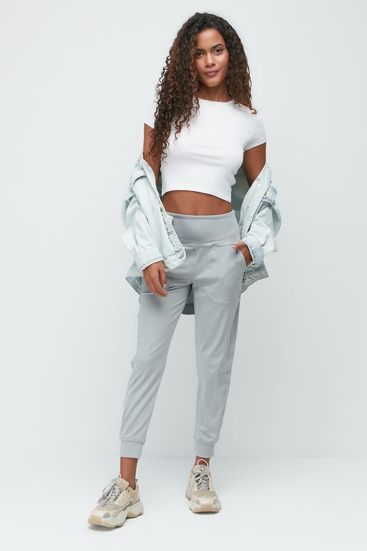 Hochtaillierte Jogger-Sweatpants mit Bündchen