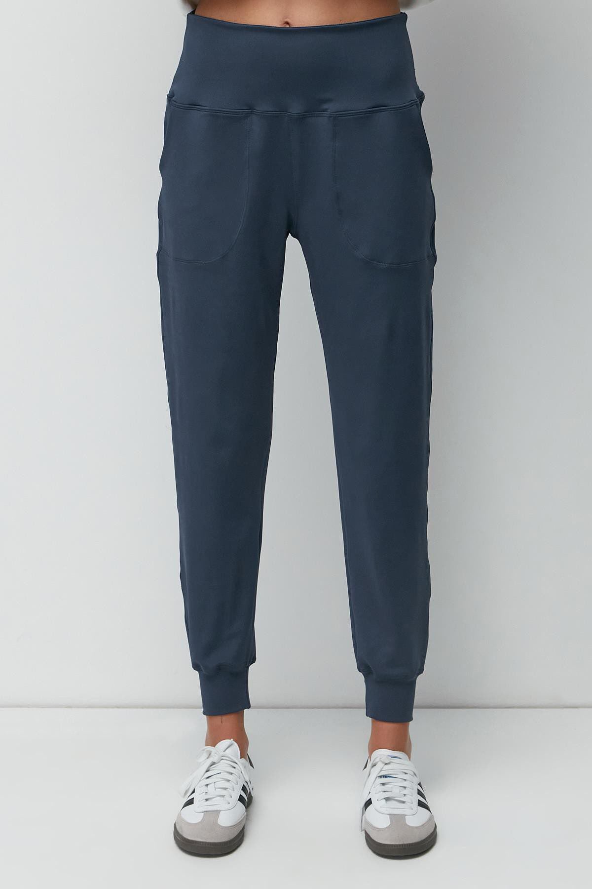 Hochtaillierte Jogger-Sweatpants mit Bündchen