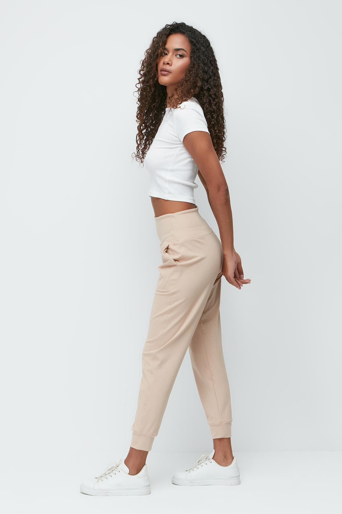 Hochtaillierte Jogger-Sweatpants mit Bündchen